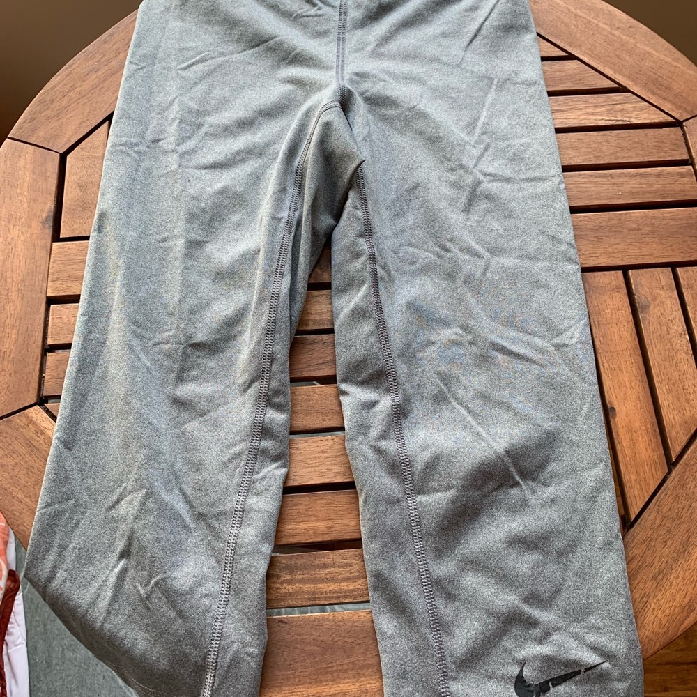 Nike Pro Heather Gray Leggings